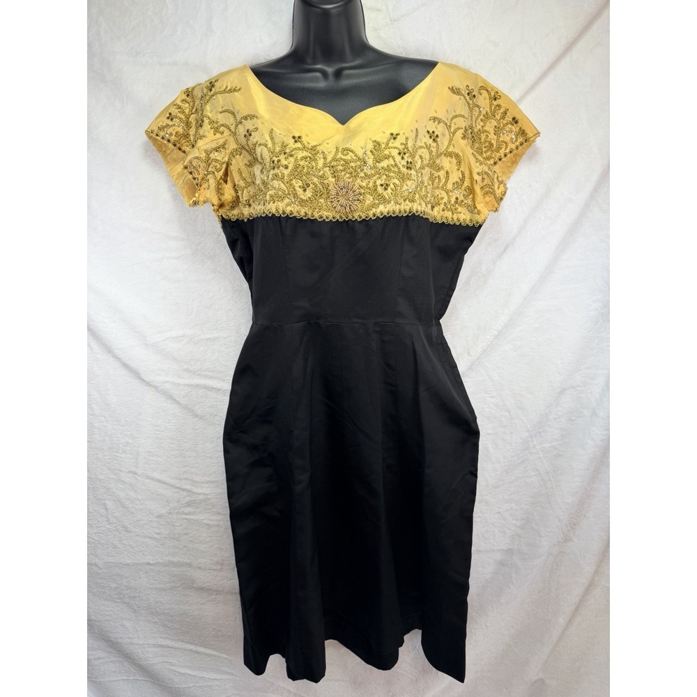 Vtg 1950s MONTALDO'S Silk Cocktail Wiggle Dress Black Gold‎ Beaded Lace Size M L